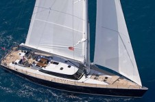 Sailing yacht�AIYANA